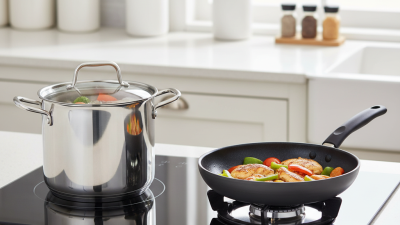 What is the Difference Between a Pot and a Pan for Cooking?