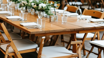 How Many Chairs Can Fit Around a Six Foot Folding Table?