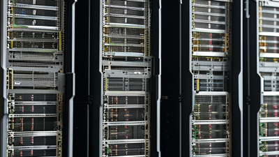 How to Choose the Best GPU Server Manufacturer for Your Needs?