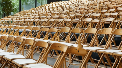 10 Best Ways to Arrange Folding Chairs for Maximum Seating?