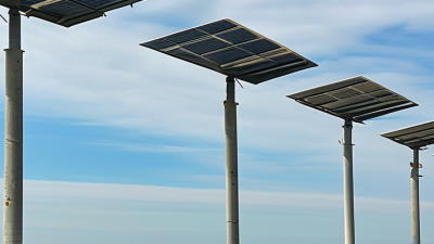 Como instalar luzes de rua solares em postes de concreto?