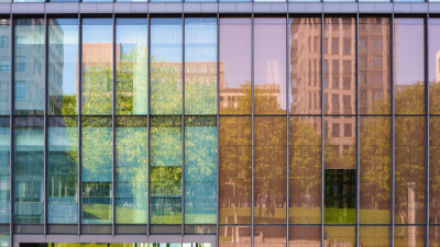 How to Use Glass to Enhance Building Aesthetics?
