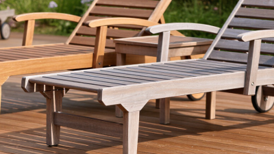 How to Maintain Teak Wood Outdoor Loungers?