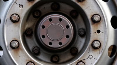 How to Identify Metal Fatigue in OTR Wheel Rims 2026?