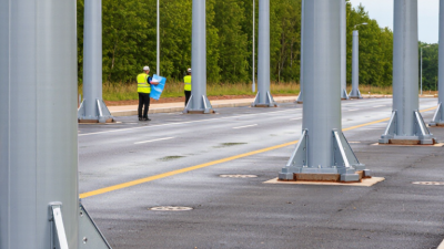 Why Use Hot Dip Galvanized Outdoor Lighting Poles?