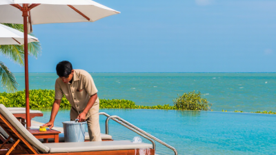 How to Maintain Teak Furniture in a Seaside Resort?