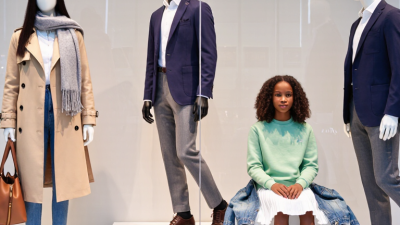 7 Best Reasons Realistic Mannequins Are Popular in Retail?