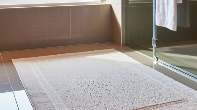 How to Choose a Customized Bath Mat for Your Business?