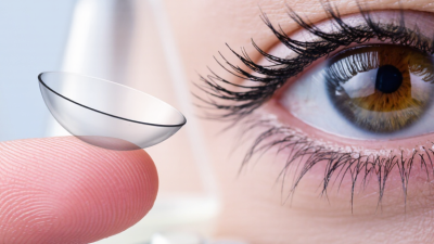 How to Choose Moisturizing Contact Lenses for Dry Eyes?