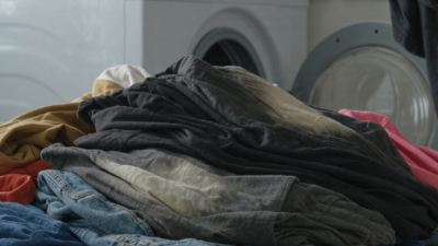 How to Prevent Fast Fashion Clothes from Fading So Fast?