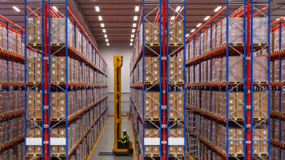 How to Choose Narrow Aisle Storage for Your Warehouse?