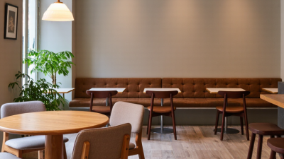 How to Choose Furniture for Cozy Cafes?