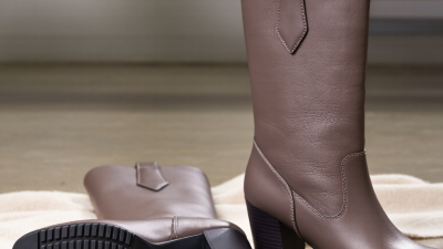 How to Choose Heels On Boots in 2026?