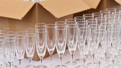 How to Choose Plastic Champagne Flutes in Bulk in 2026?
