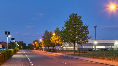 Solar vs Traditional Lighting Which Is Better in 2026?