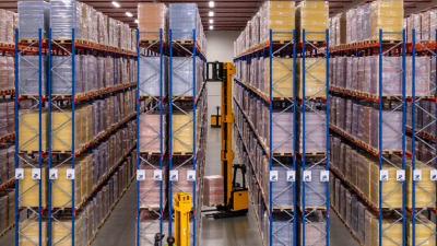 What Is Narrow Aisle Storage and How Does It Work?