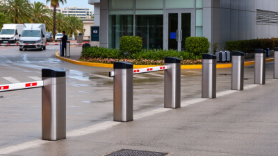 How to Choose Automatic Rising Bollards for Global Buyers?