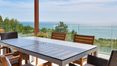 What Is the Best Material for Outdoor Patio Furniture?