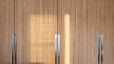 10 Tips for Choosing Wardrobe Door Fittings