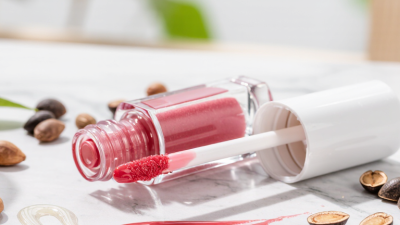 What Is the Best Way to Keep Lip Gloss From Being Sticky?