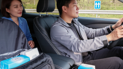 ¿Cómo viajar largas distancias con un adulto incontinente?