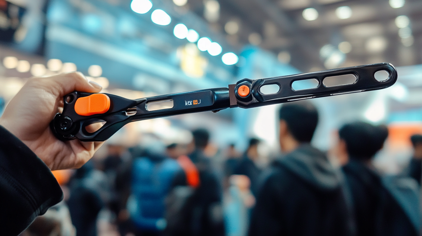 Unlock Global Opportunities with Telescopic Snake Handle Tongs at Canton Fair 2025