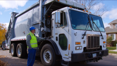 Selecting the Top Manufacturer for Your Best Trash Removal Service Needs