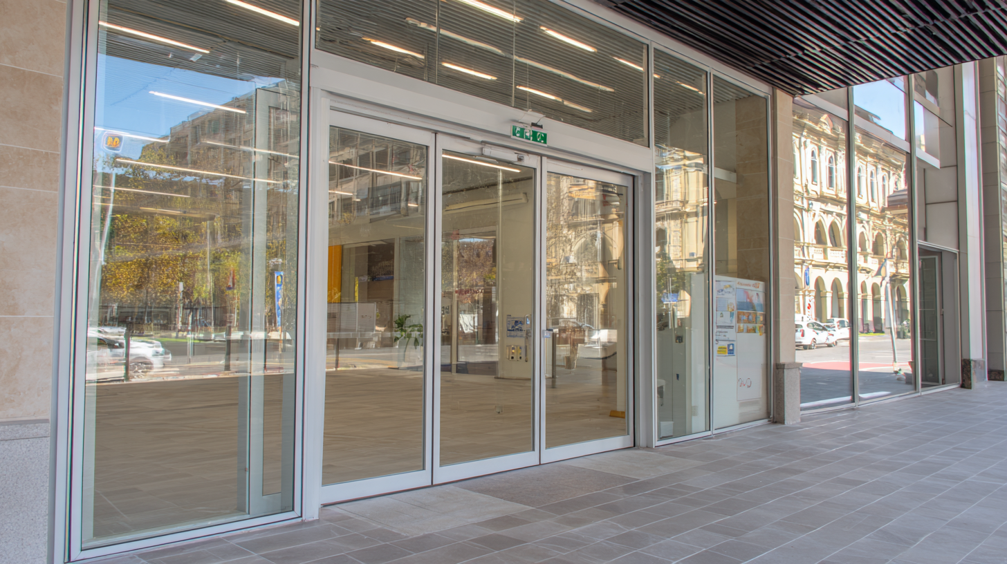 Exploring the Advantages of Choosing the Best Commercial Glass Doors for Your Business