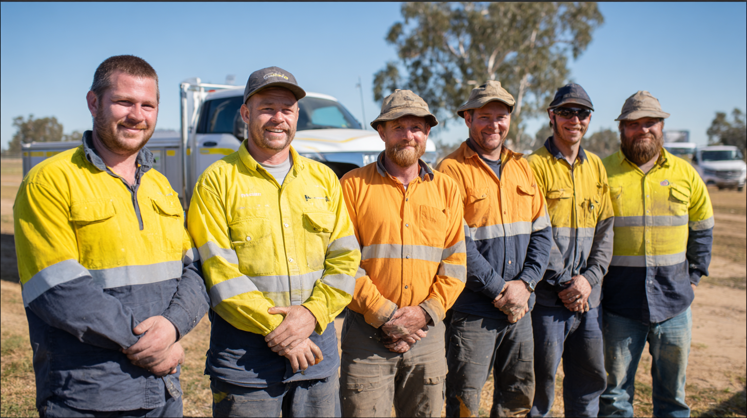 What are the Benefits of Wearing Hi Vis Shirts in High Risk Work Environments