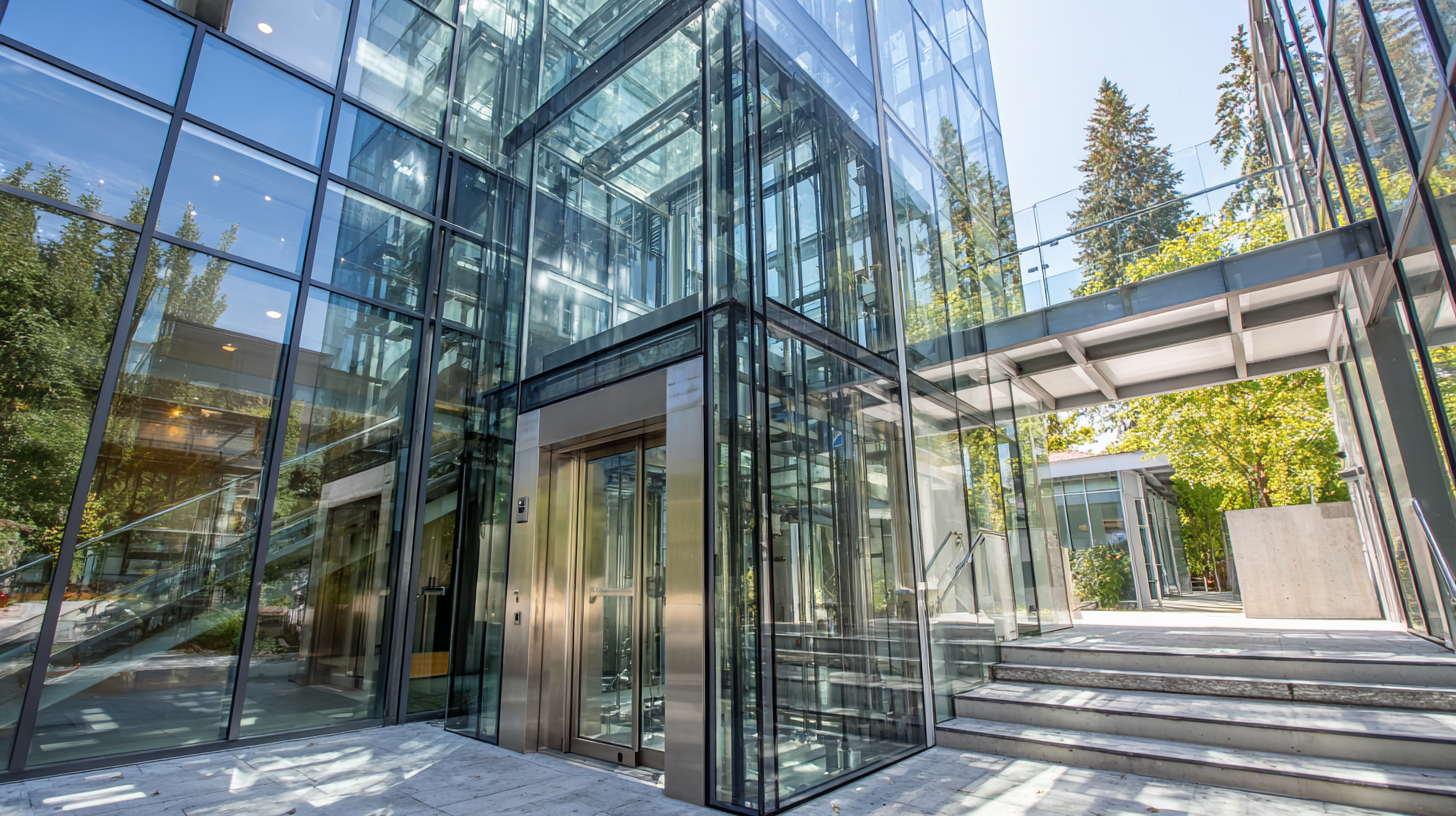 5 Reasons Why Outdoor Lifts Are Essential for Modern Construction Projects