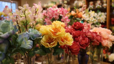 How to Choose the Perfect Artificial Flowers for Your Home Decor