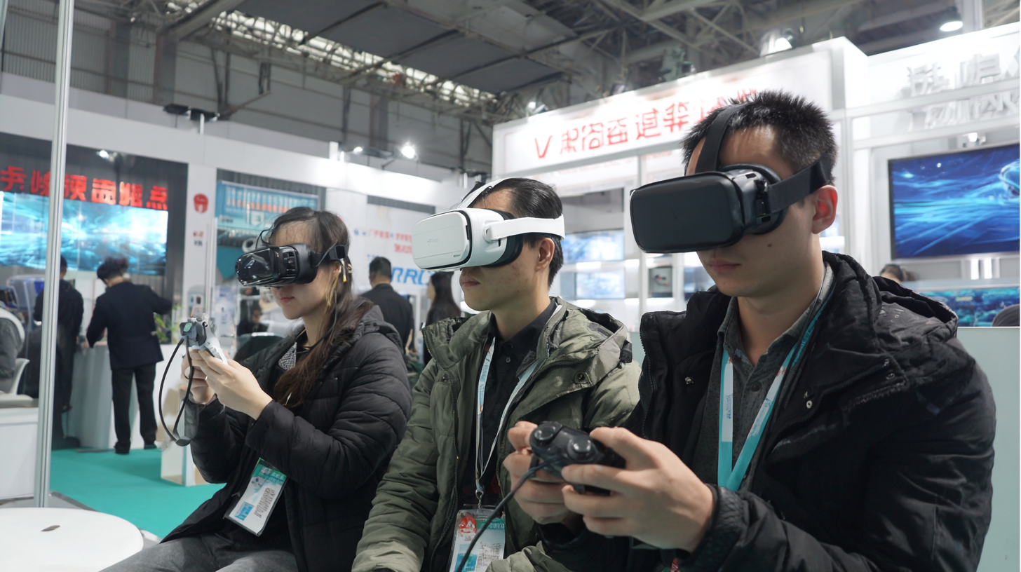 Exploring Industry Innovations with VR Systems at the 138th Canton Fair 2025