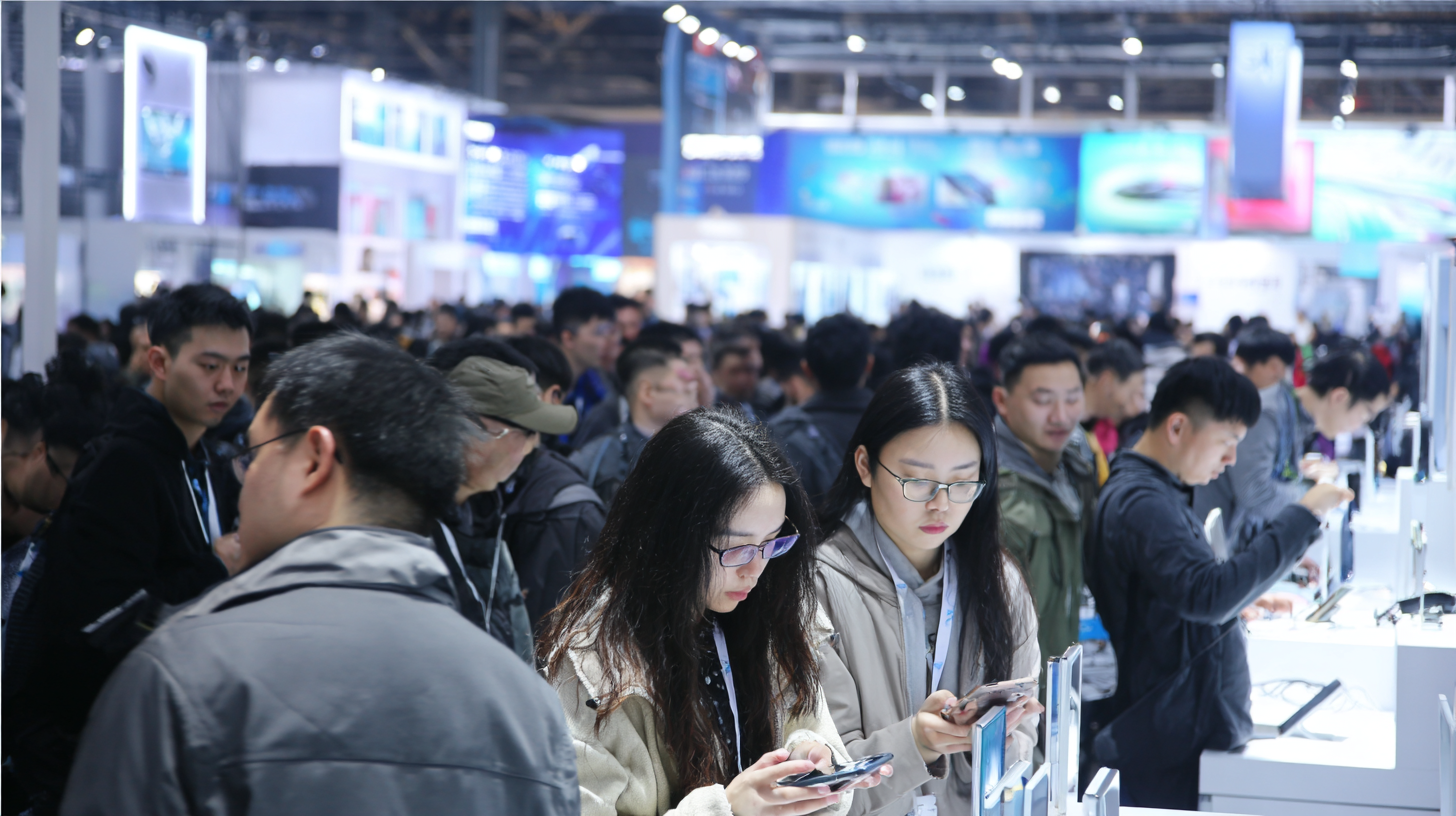 Emerging Trends and Market Insights for Head Phones at the 138th Canton Fair 2025 in China