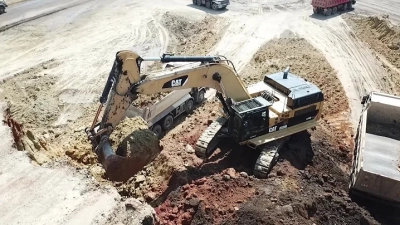 Maximizing Durability: The Impact of Caterpillar Track Shoes on Heavy Equipment Performance