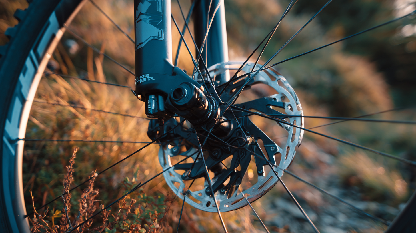Understanding the Impact of Bike Fork Design on Performance and Safety in Cycling