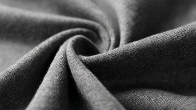 Exploring the Benefits of Thin Hoodie Fabric for Sustainable Fashion Choices