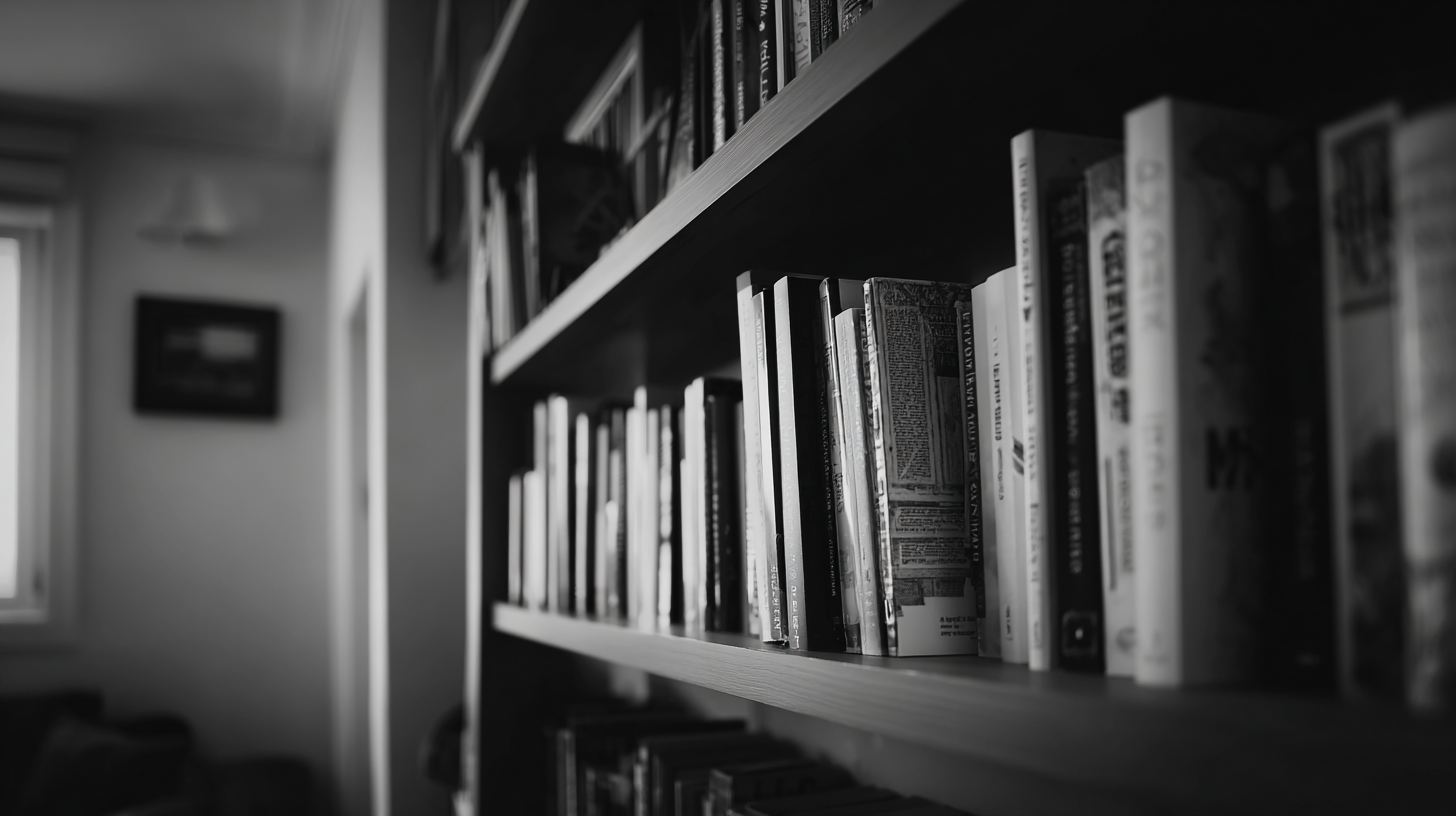 Discover the Benefits of a Bookshelf