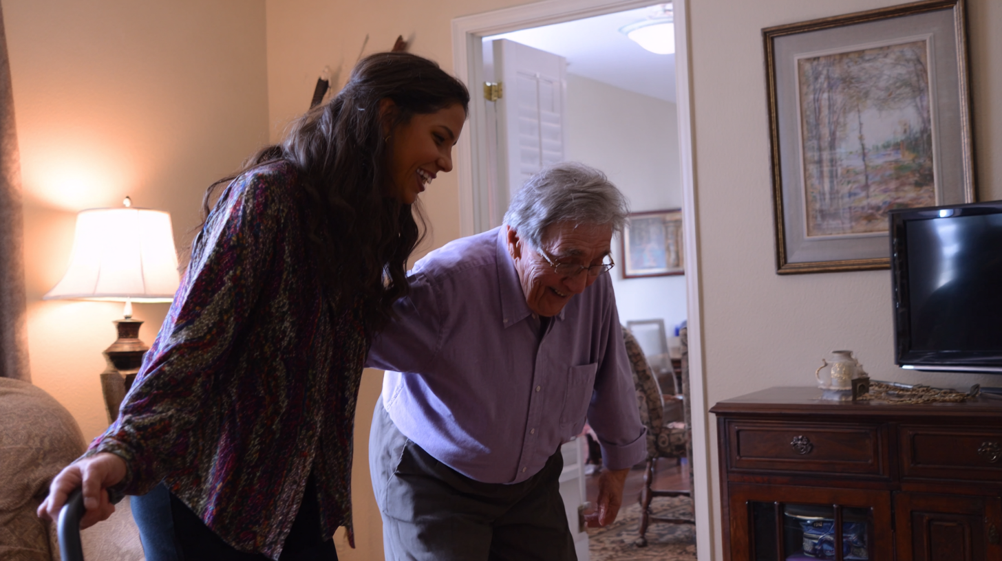 Navigating the Benefits of Live in Home Care for Seniors in Today’s World