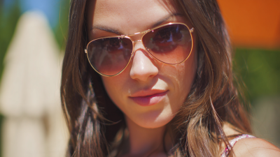 How to Choose Tinted Lenses for Maximum UV Protection and Style Benefits