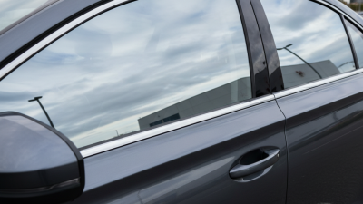 How to Choose the Best Reflective Tint for Your Vehicle Windows