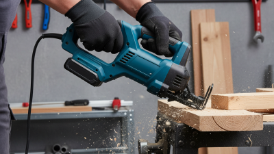 2026 How to Use Hyper Tough Saw Saw Effectively?