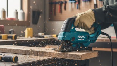 2026 How to Use Hyper Tough Saw Saw Effectively?