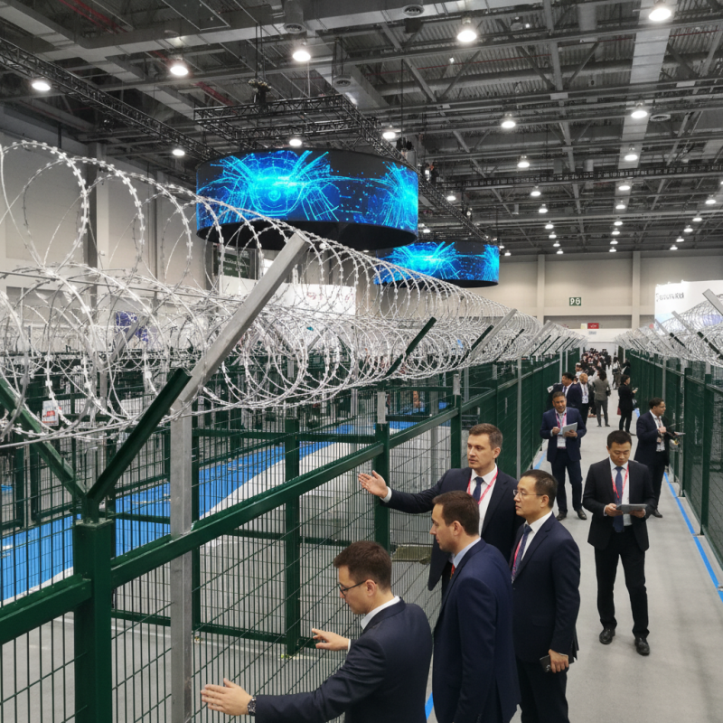 How to Choose Razor Wire Mesh Fence at China Import Expo?