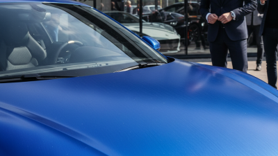 Best Metallic Car Wrap Options for Global Buyers to Consider?