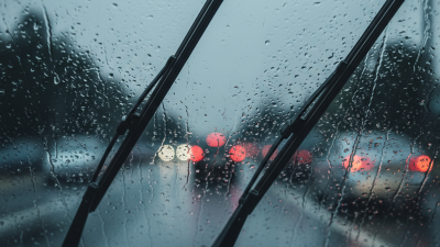 Top Metal Wiper Blade Features and Benefits You Need to Know?