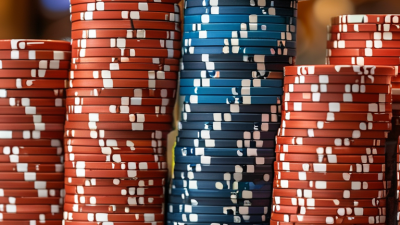 How to Choose the Best Cash Game Poker Chips for Your Needs?