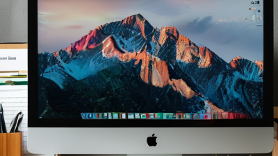 Why Choose an Iphone Desk Holder for Your Workspace Needs?