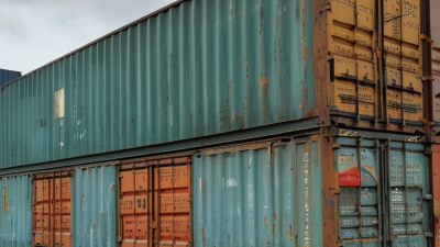 10 Tips for Buying Cargo Storage Containers