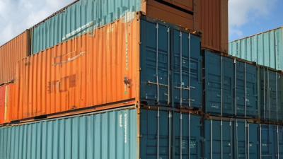 Why Choose a 30 Foot Shipping Container?
