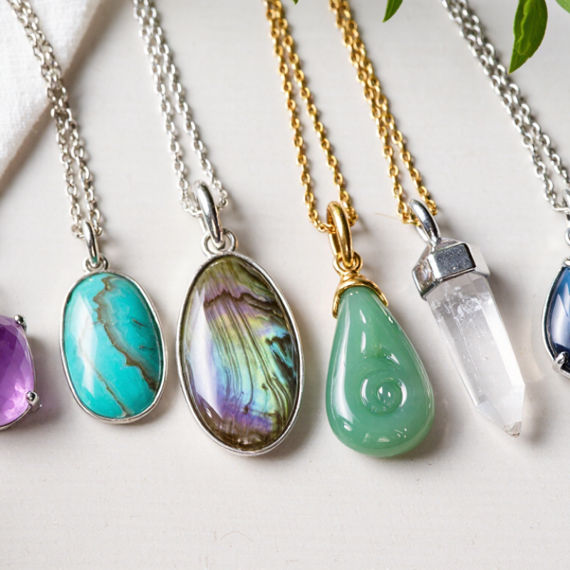 What Are the 2026 Top Stone Pendant Types?